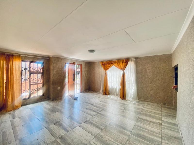 To Let 3 Bedroom Property for Rent in Kathu Northern Cape